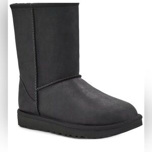 UGG Waterproof Leather Classic Short Shearling‎ Lined Boots
